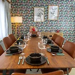 Chic And Cozy In With Free Parking Apartman St. Moritz